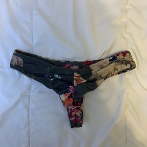 Boys and Arrows Bottom